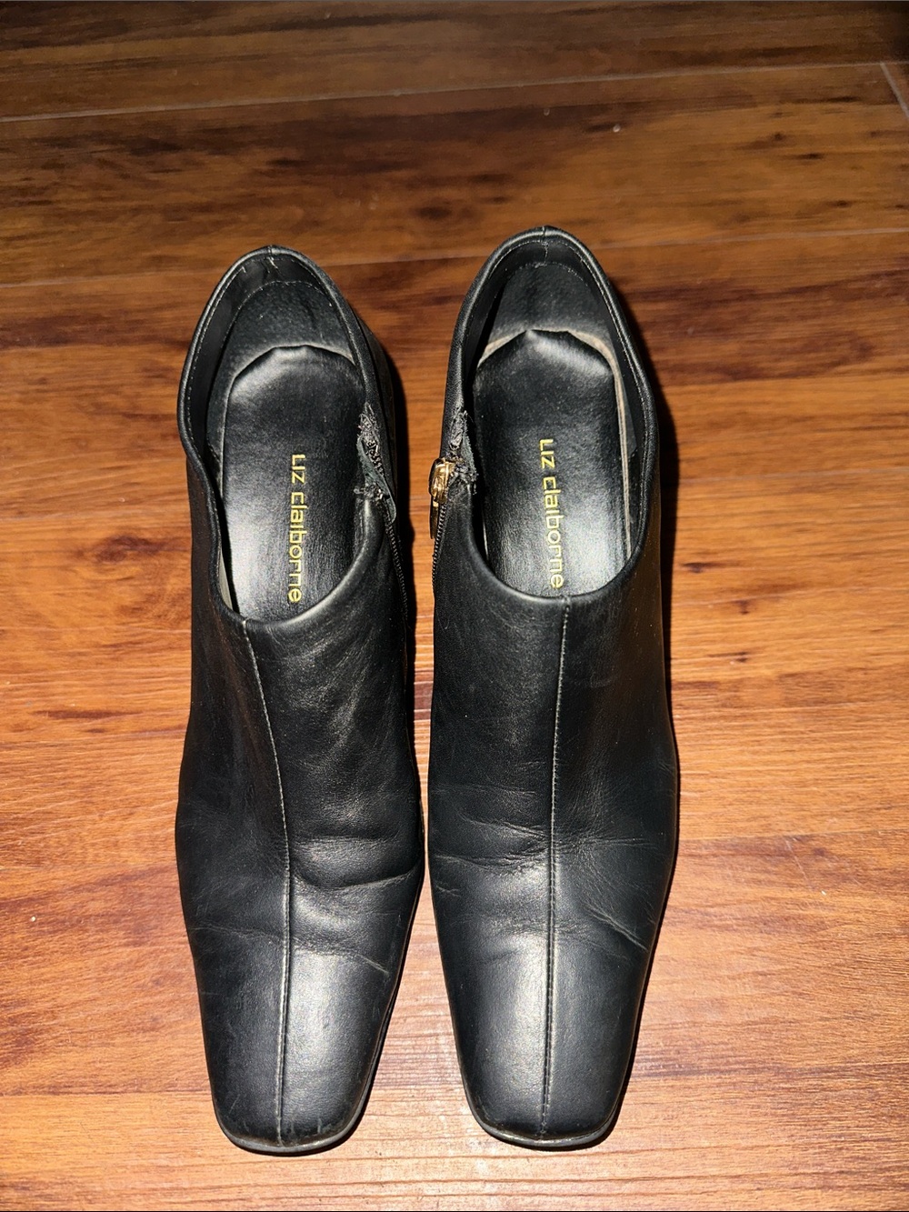 Liz Claiborne Black Leather Ankle Booties Heel Imelda Size 7.5M